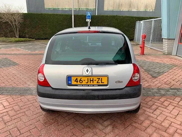 Renault clio 1.2 16v authentique, 46-jh-zl - afbeelding 13 van  15