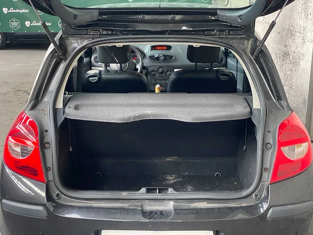 Renault clio 1.2-16v expression 75pk 2006, 27-td-vh - afbeelding 20 van  28