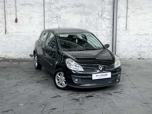 Renault clio 1.2-16v expression 75pk 2006, 27-td-vh - afbeelding 6 van  28