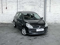 Renault clio 1.2-16v expression 75pk 2006, 27-td-vh - afbeelding 6 van  28