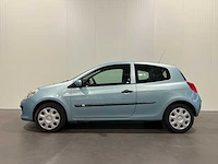 Renault clio 1.2-16v special line 98-gpr-4 - afbeelding 11 van  18