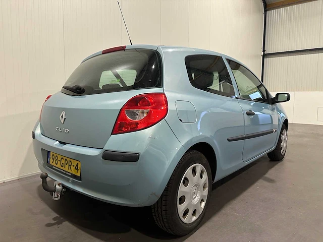 Renault clio 1.2-16v special line 98-gpr-4 - afbeelding 14 van  18
