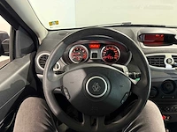 Renault clio 1.2 authentique, 56-tsf-7 - afbeelding 2 van  13