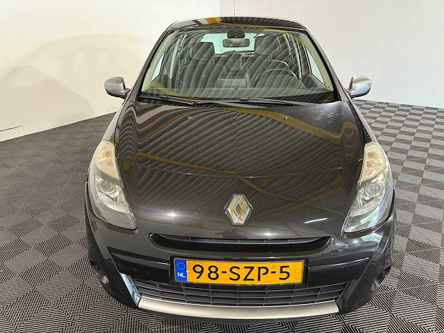 Renault clio 1.2 night & day, 98-szp-5 - afbeelding 4 van  12