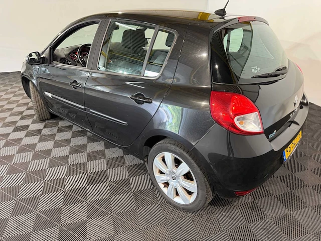 Renault clio 1.2 night & day, 98-szp-5 - afbeelding 5 van  12