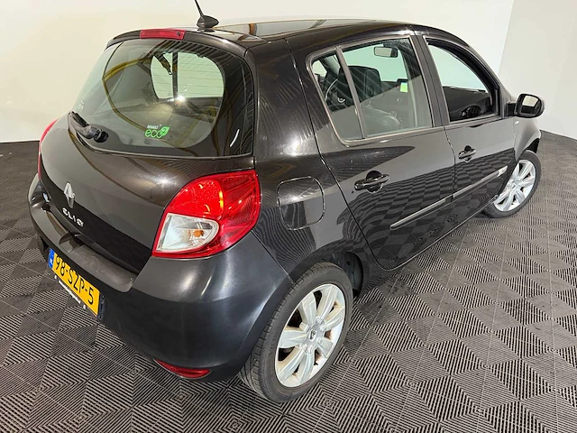 Renault clio 1.2 night & day, 98-szp-5 - afbeelding 8 van  12