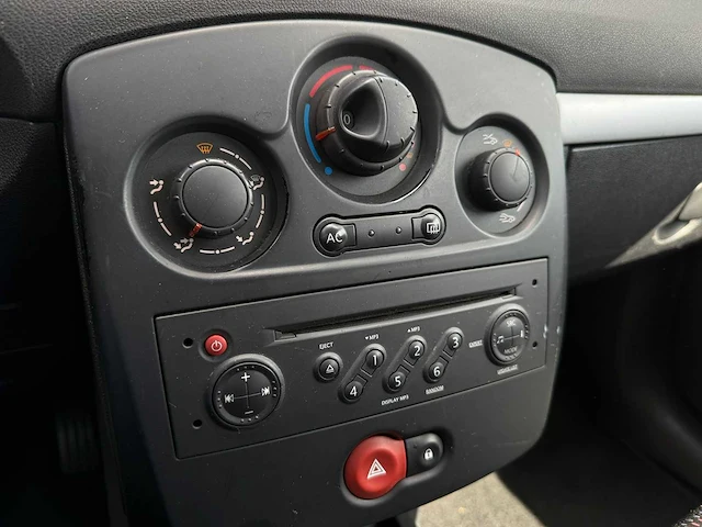 Renault clio 1.2 tce collection , 52-hzl-3 - afbeelding 2 van  21