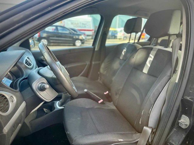 Renault clio 1.2 tce rip curl, 60-zr-sv - afbeelding 13 van  14