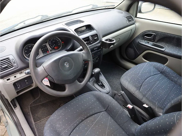 Renault clio 1.4-16v expression automaat 2009, 44-lj-fn - afbeelding 2 van  26