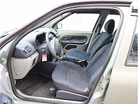Renault clio 1.4-16v expression automaat 2009, 44-lj-fn - afbeelding 3 van  26