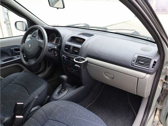 Renault clio 1.4-16v expression automaat 2009, 44-lj-fn - afbeelding 8 van  26