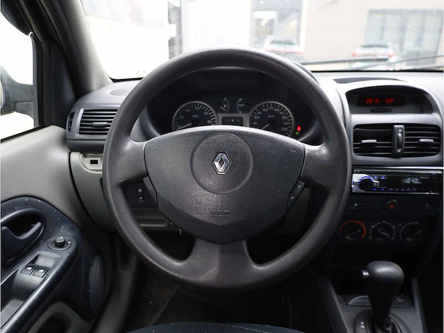 Renault clio 1.4-16v expression automaat 2009, 44-lj-fn - afbeelding 11 van  26
