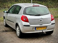 Renault clio 1.6 16v privilège, 40-tv-vg - afbeelding 8 van  13