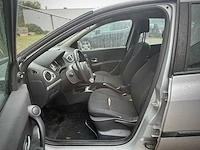 Renault clio 1.6 16v privilège, 40-tv-vg - afbeelding 9 van  13