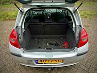 Renault clio 1.6 16v privilège, 40-tv-vg - afbeelding 13 van  13