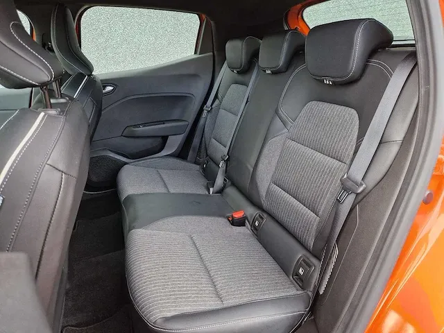 Renault clio 1.6 intens | t-556-sp - afbeelding 5 van  32