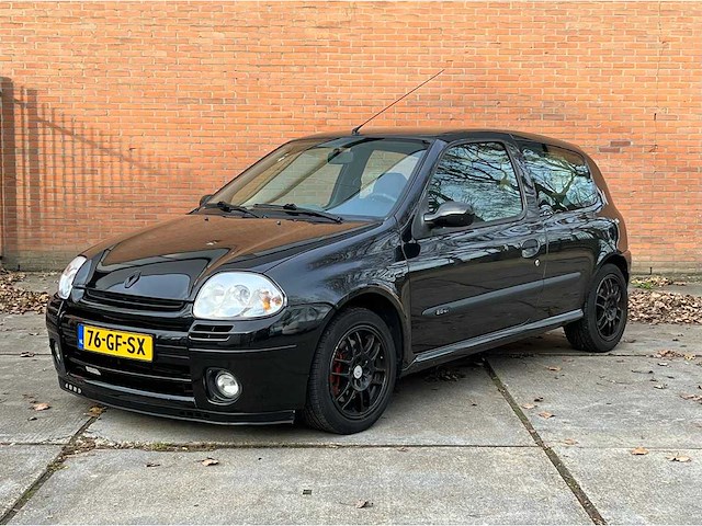 Renault clio 2.0-16v rs, 76-gf-sx - afbeelding 1 van  17