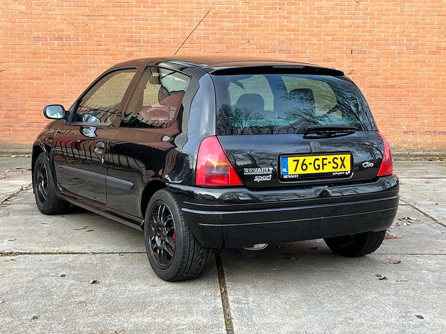 Renault clio 2.0-16v rs, 76-gf-sx - afbeelding 12 van  17