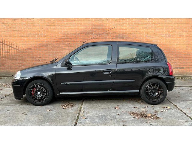 Renault clio 2.0-16v rs, 76-gf-sx - afbeelding 15 van  17