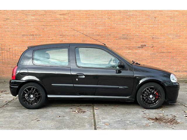 Renault clio 2.0-16v rs, 76-gf-sx - afbeelding 16 van  17