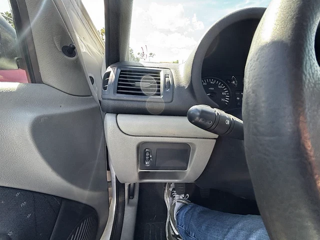 Renault clio, 2001 - afbeelding 6 van  32