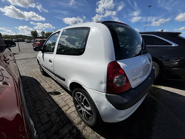 Renault clio, 2001 - afbeelding 29 van  32
