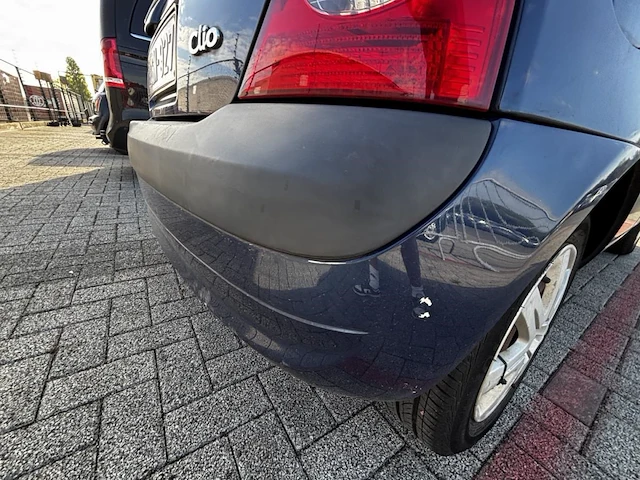 Renault clio, 2001 - afbeelding 22 van  37