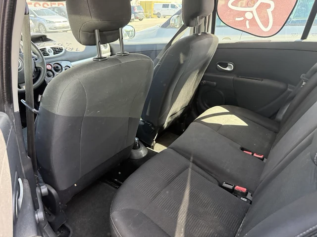 Renault clio, 2011 - afbeelding 9 van  26
