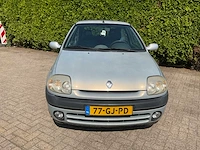 Renault clio 77-gj-pd - afbeelding 2 van  33