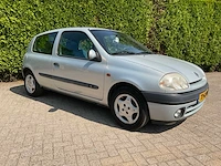 Renault clio 77-gj-pd - afbeelding 1 van  33