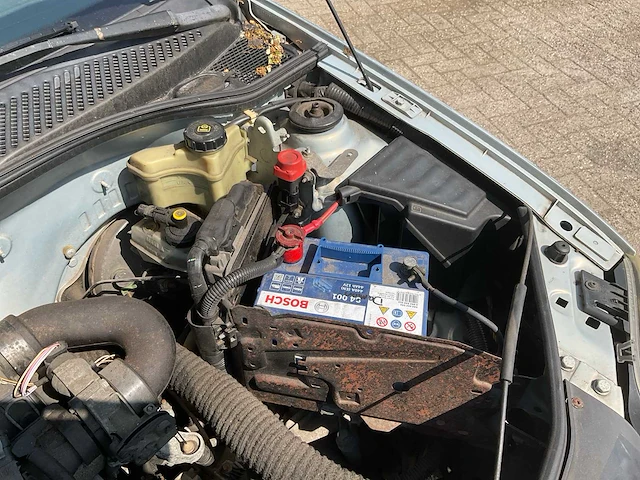 Renault clio 77-gj-pd - afbeelding 16 van  33