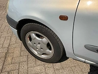 Renault clio 77-gj-pd - afbeelding 24 van  33