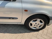 Renault clio 77-gj-pd - afbeelding 32 van  33