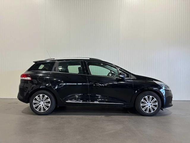 Renault clio estate 0.9 tce dynamique sn-036-h - afbeelding 19 van  22
