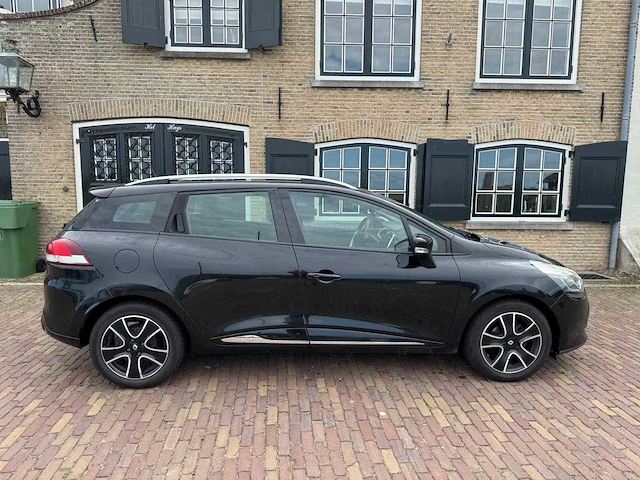 Renault clio estate 0.9 tce expression 4-tph-94 - afbeelding 14 van  18