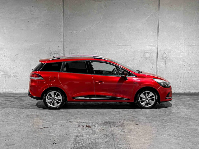 Renault clio estate 0.9 tce limited 90pk 2017, nz-183-r - afbeelding 2 van  45