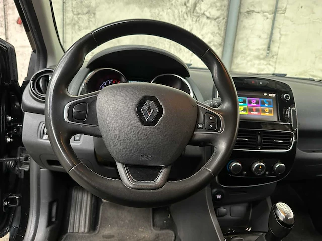 Renault clio estate 0.9 tce limited 90pk 2020, h-550-bf - afbeelding 10 van  42