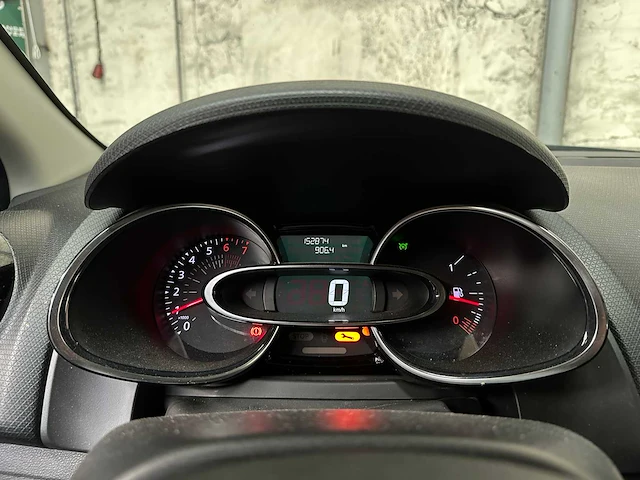 Renault clio estate 0.9 tce limited 90pk 2020, h-550-bf - afbeelding 18 van  42