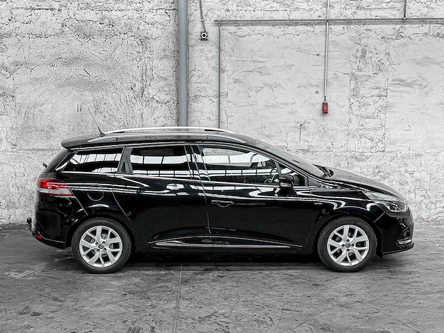 Renault clio estate 0.9 tce limited 90pk 2020, h-550-bf - afbeelding 41 van  42