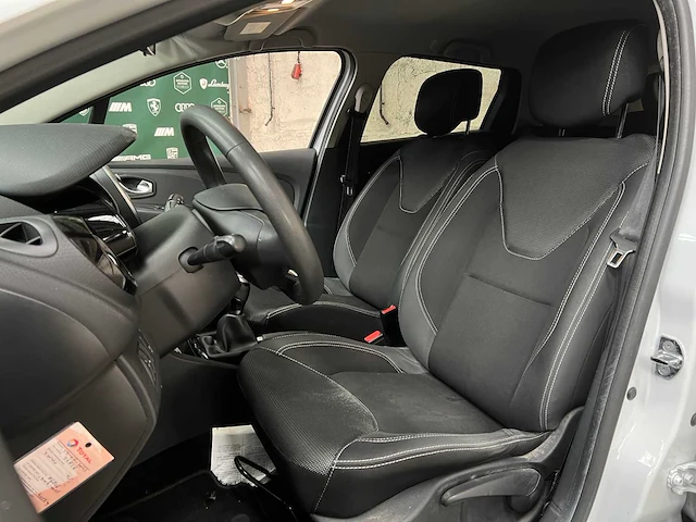 Renault clio estate 0.9 tce zen 90pk 2018, tn-529-b - afbeelding 29 van  40