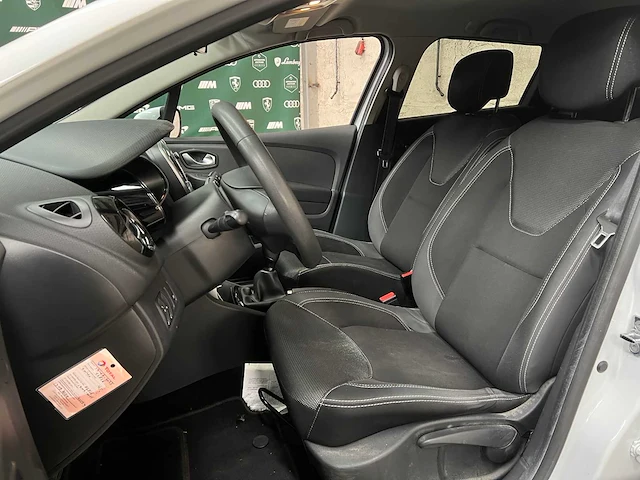 Renault clio estate 0.9 tce zen 90pk 2018, tn-529-b - afbeelding 30 van  40