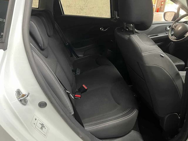 Renault clio estate 0.9 tce zen 90pk 2018, tn-529-b - afbeelding 33 van  40