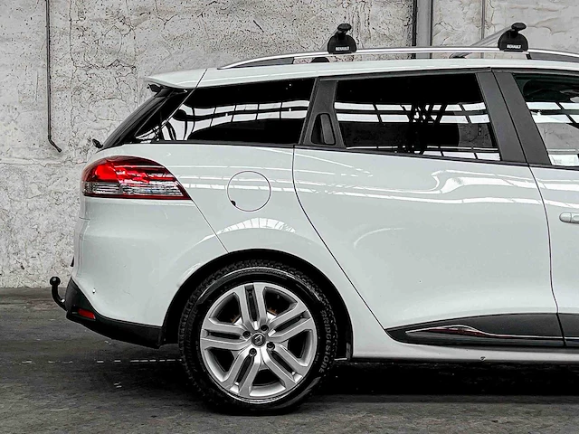 Renault clio estate 0.9 tce zen 90pk 2018, tn-529-b - afbeelding 38 van  40