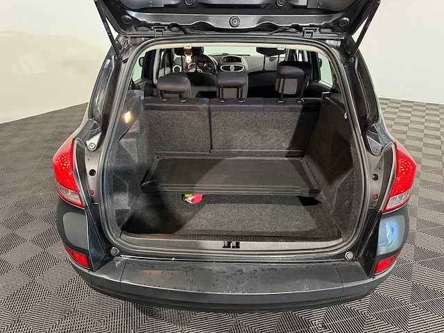 Renault clio estate 1.2-16v special line, xl-223-s - afbeelding 8 van  13