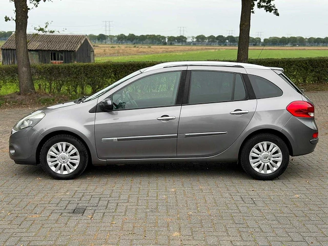 Renault clio estate 1.2 tce collection 51-rbp-6 - afbeelding 9 van  16