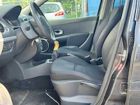 Renault clio estate 1.2 tce dynamique, 26-hfd-7 - afbeelding 12 van  15