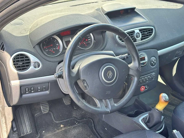 Renault clio estate 1.2 tce dynamique, 26-hfd-7 - afbeelding 15 van  15