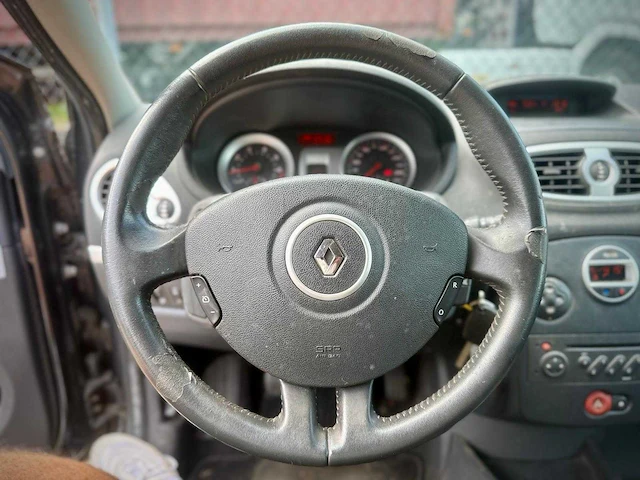 Renault clio estate 1.2 tce dynamique, 26-hfd-7 - afbeelding 6 van  16