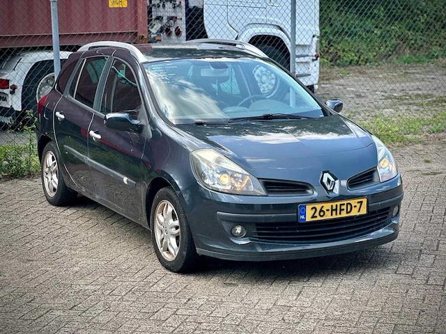 Renault clio estate 1.2 tce dynamique, 26-hfd-7 - afbeelding 10 van  16