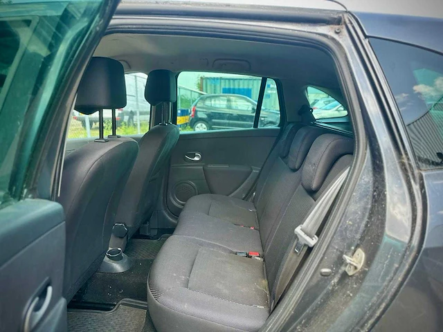 Renault clio estate 1.2 tce dynamique, 26-hfd-7 - afbeelding 16 van  16